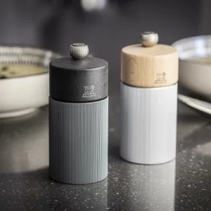 Großhandel 😀 PEUGEOT Pfeffermühle Line Carbon 😉 19